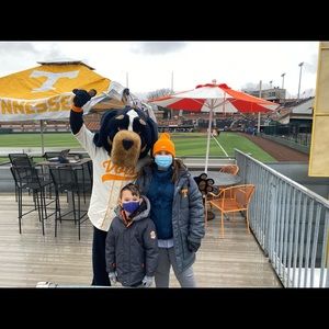 Meet your Posher, Joe